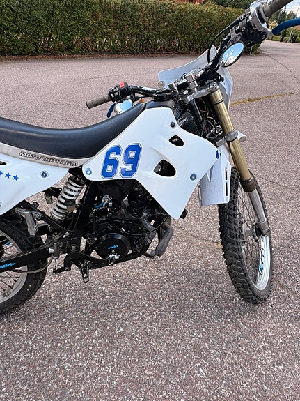 Motorhispania Furia 6 of 7