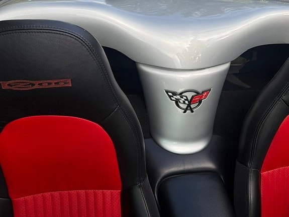 Chevrolet Corvette 7 of 16