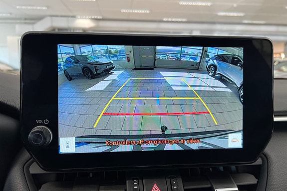 Toyota RAV4 15 of 24