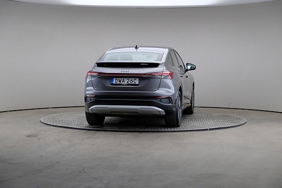 Audi Q4 e-tron 5 of 24