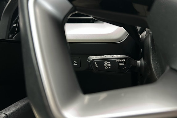 Audi Q4 e-tron 21 of 24