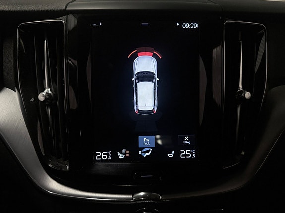 Volvo XC60 19 of 22