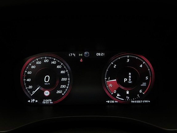 Volvo XC60 22 of 22