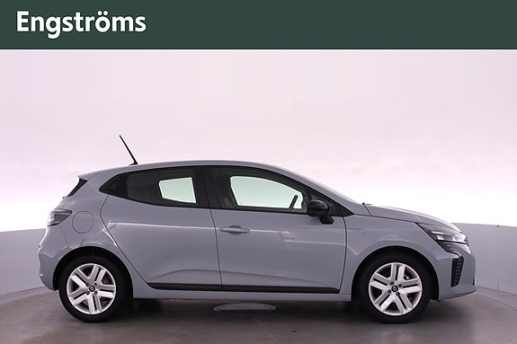 Renault Clio 2 of 16