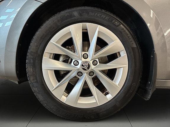 Skoda Octavia 14 of 21