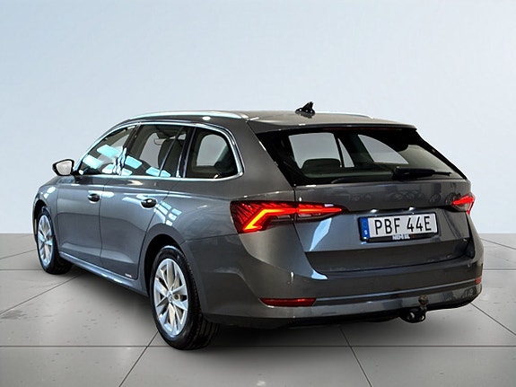 Skoda Octavia 5 of 21