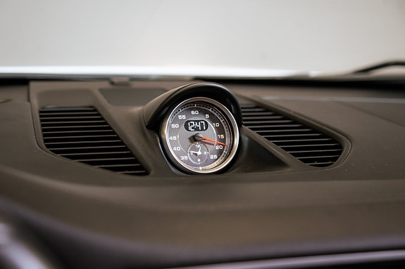 Porsche 911 21 of 30