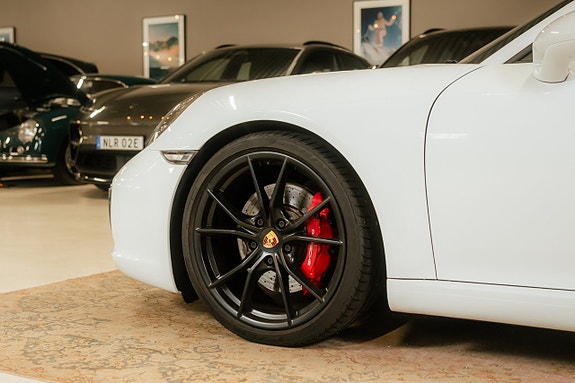 Porsche 911 7 of 30