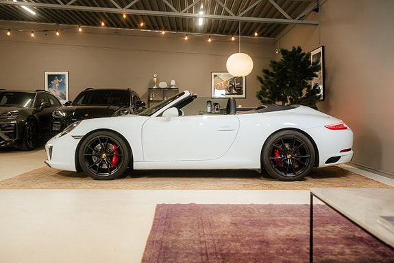 Porsche 911 6 of 30