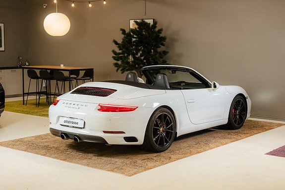 Porsche 911 9 of 30