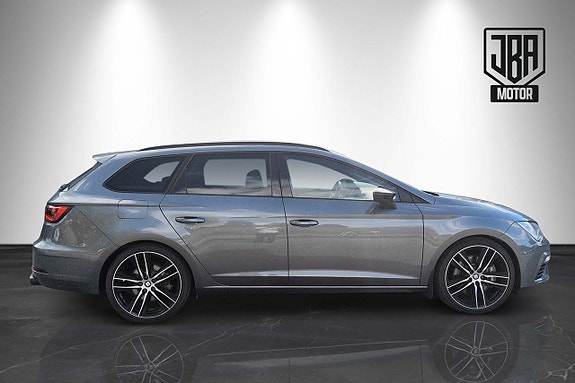 Seat Leon 8 of 19