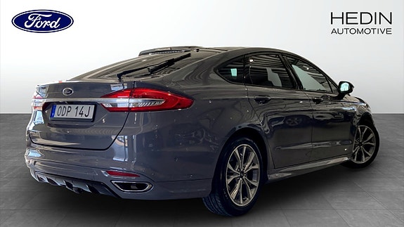 Ford Mondeo 2 of 13