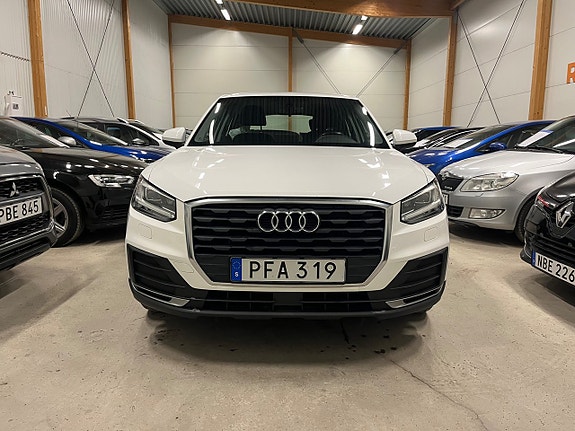 Audi Q2 7 of 12