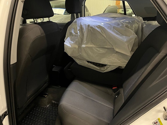 Audi Q2 9 of 12