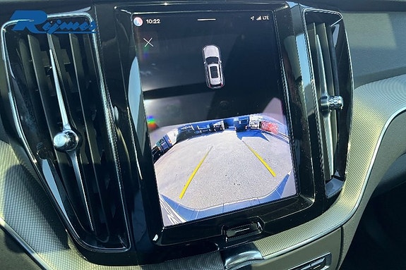 Volvo XC60 15 of 27