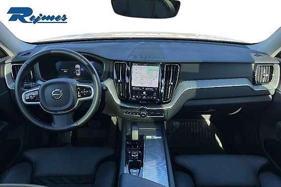 Volvo XC60 9 of 27