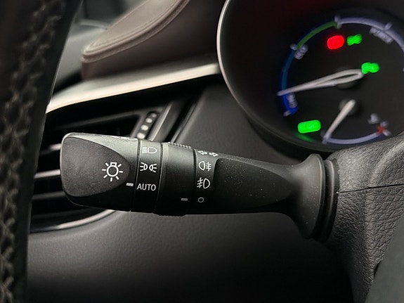 Toyota C-HR 30 of 30
