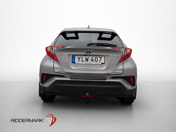 Toyota C-HR 6 of 30