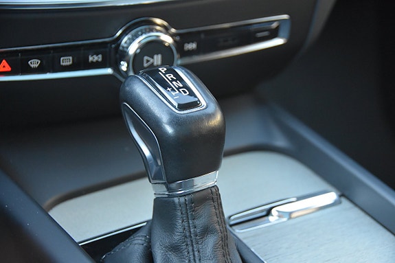 Volvo V60 Cross Country 22 of 23