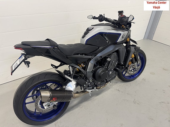 Yamaha MT-09 SP *Akrapovic* Maxad utrustning 4 of 11