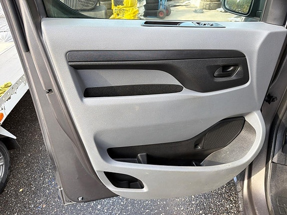 Toyota Proace 23 of 30