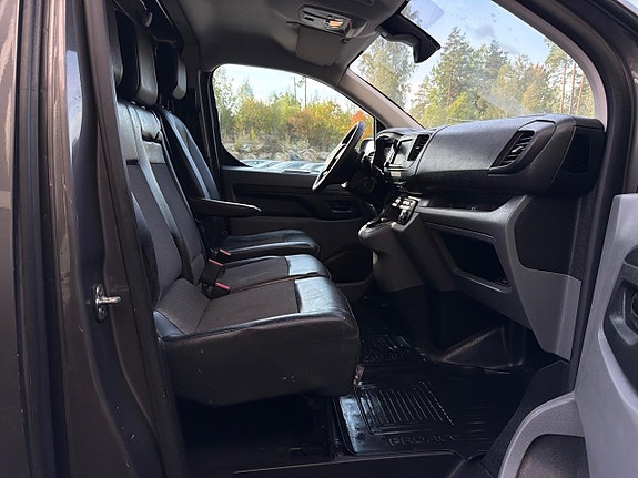 Toyota Proace 26 of 30