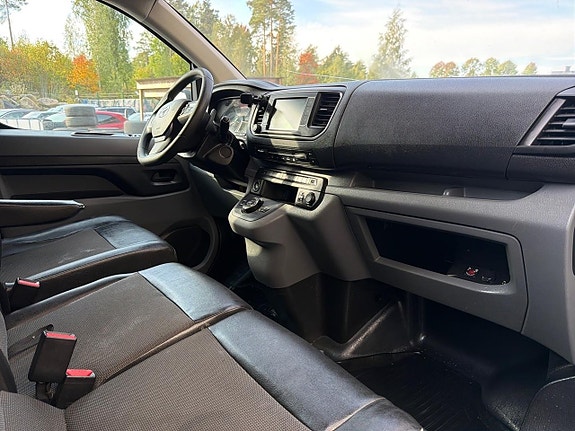 Toyota Proace 28 of 30