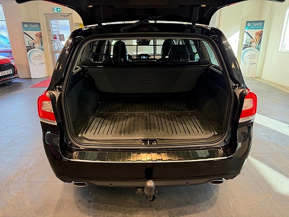 Volvo V70 28 of 30