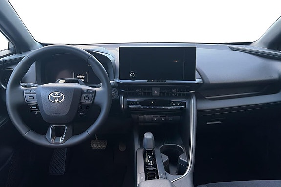 Toyota C-HR 9 of 17