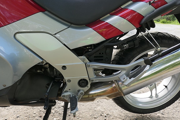 BMW K 1200 RS. Tre ägare. 2300 mil 13 of 16