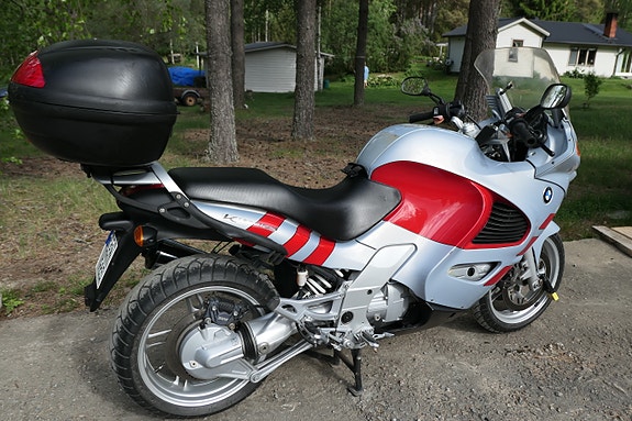 BMW K 1200 RS. Tre ägare. 2300 mil 3 of 16