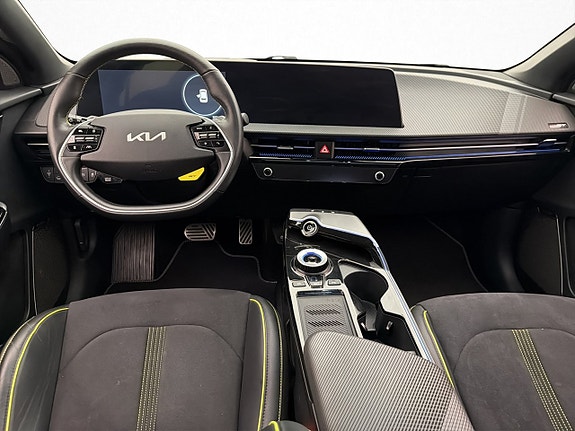 Kia EV6 15 of 30