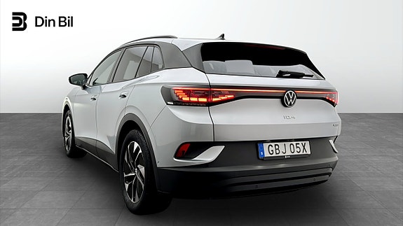 Volkswagen ID.4 3 of 20