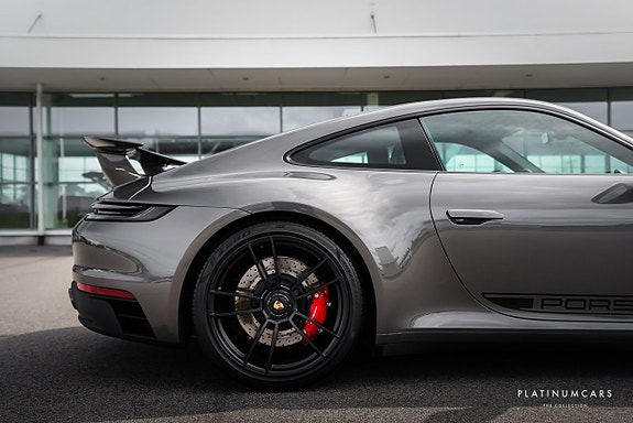 Porsche 911 19 of 21
