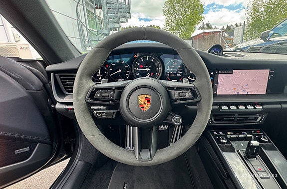 Porsche 911 9 of 21