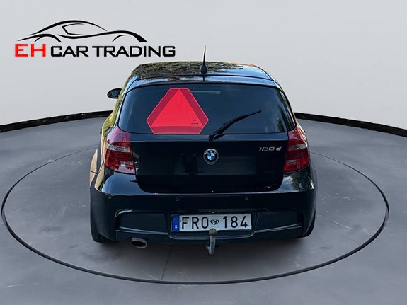 BMW 120d 4 of 11