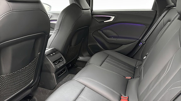 Audi A5 12 of 18