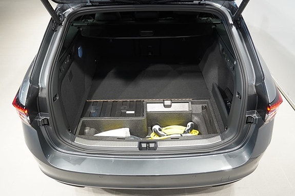 Skoda Superb 9 of 24
