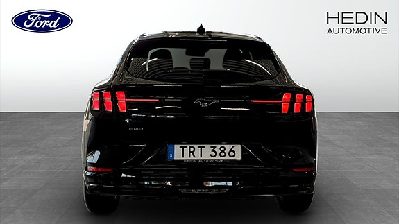 Ford Mustang Mach-E 7 of 9
