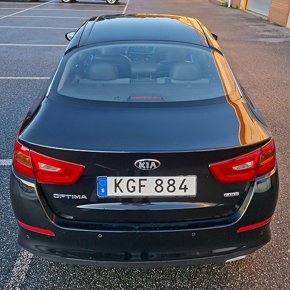 Kia Optima 7 of 14