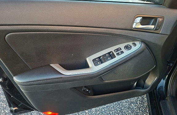 Kia Optima 13 of 14
