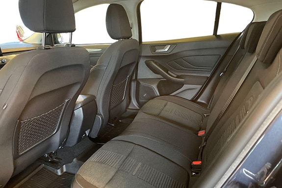 Ford Focus 16 of 20