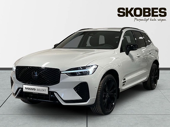 Volvo XC60 3 of 19
