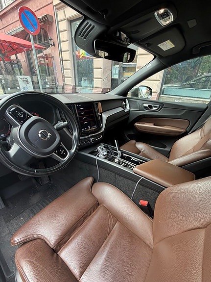Volvo XC60 6 of 7