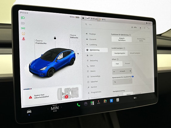 Tesla Model Y 25 of 30