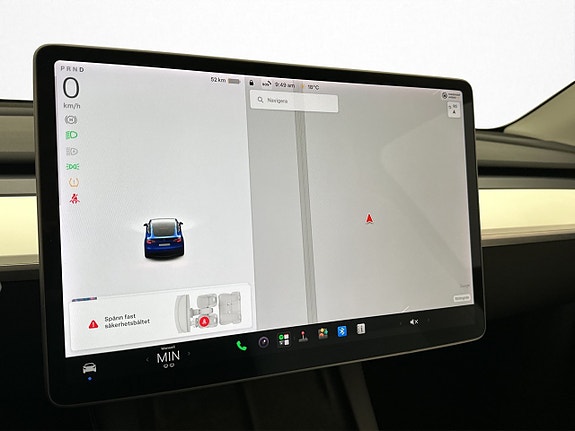Tesla Model Y 22 of 30