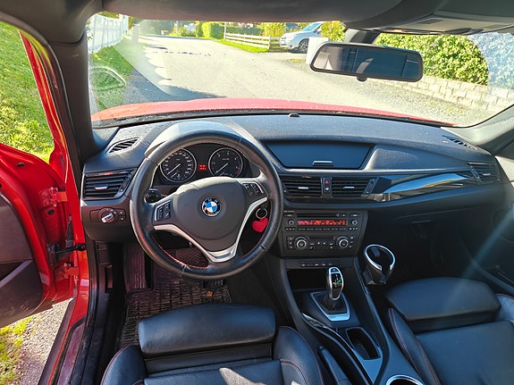 BMW X1 4 of 5