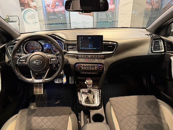 Kia Ceed 9 of 27