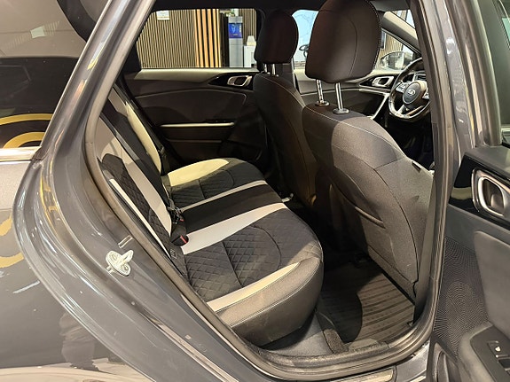 Kia Ceed 20 of 27