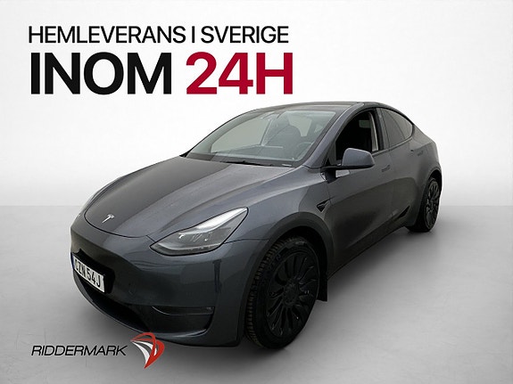 Tesla Model Y 4 of 30